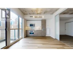 1303 210 Simcoe Street, Image 3