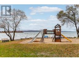 Primary Bedroom - 33 Gloucester Grove, Tay, ON L0K1R0 Photo 5