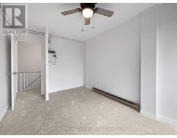 Bathroom - 363 36 Hayhurst Road, Brantford, ON N3R6Y9 Photo 5