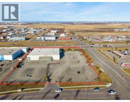 9902 120 Street, Grande Prairie, AB T8W0C7 Photo 5