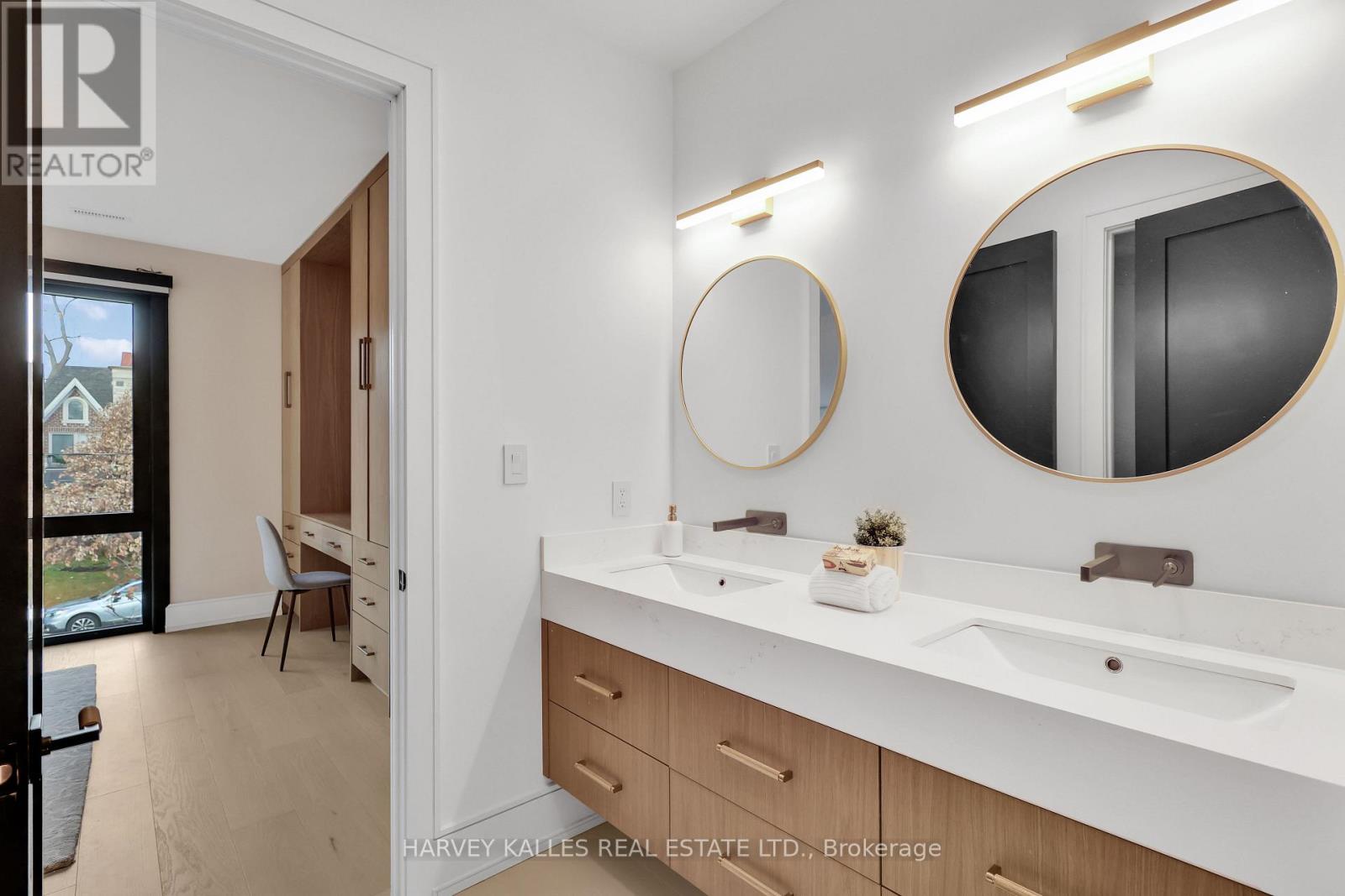 159 Cortleigh Boulevard