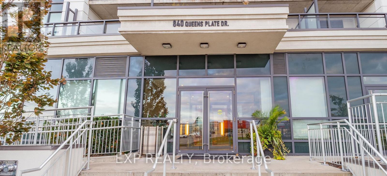 1609 840 Queens Plate Drive