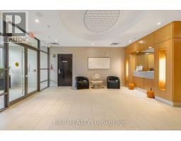 1609 840 Queens Plate Drive, Image 2