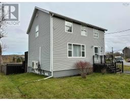 Dining room - 261 Cottage Road, Sydney, NS B1P2E7 Photo 2