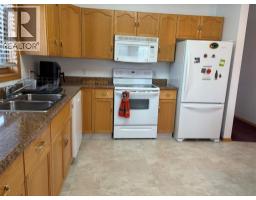 Bedroom - 107 Shillbeer Cove, Hinton, AB T7V1A9 Photo 4