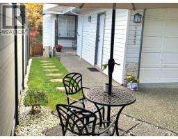 1935 Westview Drive, North Vancouver, BC V7M3B1 Photo 3