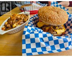 186 188 Northey Avenue, Red Deer, AB T4P3J6 Photo 3