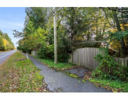 13317 15 B Avenue, Surrey, BC V4A6C8 Photo 5