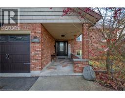 Family room - 449 Anndale Road, Waterloo, ON N2K2E3 Photo 4