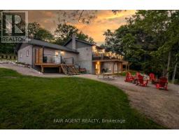 Living room - 849 Dry Pine Bay Road, French River, ON P0M1A0 Photo 2