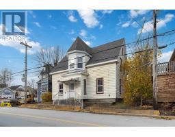 499 Main Street, Mahone Bay, NS B0J2E0 Photo 3