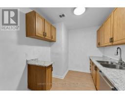 Kitchen - 205 1 Mowat Avenue, Kingston, ON K7M1J8 Photo 3