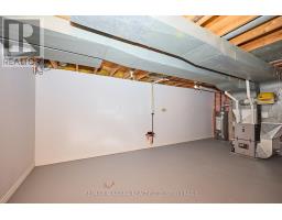 Laundry room - 25 Rice Road, Welland, ON L3C2V4 Photo 3