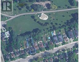 174 Avondale Avenue, Image 3