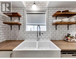 183 Madison Avenue, Toronto, ON M5R2S6 Photo 5