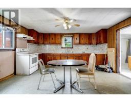 Bedroom - 101 Mill Street East, Leamington, ON N8H1S3 Photo 3