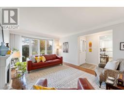 Bedroom - 2921 Gail Avenue, Niagara Falls, ON L2J2E1 Photo 4