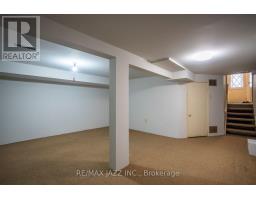 77 Caronia Square, Image 3