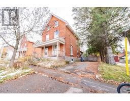 198 Mcallister Street, Pembroke, ON K8A3G2 Photo 2