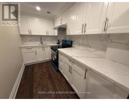 Kitchen - Bsmt 3940 Promontory Crescent, Mississauga, ON L5L3N6 Photo 3