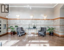 4 D 338 Taylor Way, West Vancouver, BC V7T2Y1 Photo 4