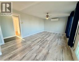 Mud room - 44 Bayshore Drive, Bathurst, NB E2A6A4 Photo 5