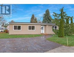 Living room - 52 Corner Brook Trail, Innisfil, ON L9S1N6 Photo 2