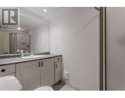 Bathroom - 30 Graywood Road, Hamilton, ON L9C6K4 Photo 4