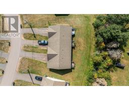 36 44 50 Miah Drive, Cornwall, PE C1B0K2 Photo 4