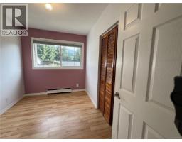 Bathroom - 594 Hummingbird Lane, Gold River, BC V0P1G0 Photo 2