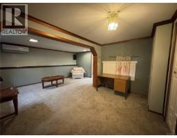 Laundry room - 594 Hummingbird Lane, Gold River, BC V0P1G0 Photo 3