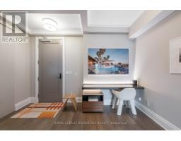 503 128 Pears Avenue, Image 2