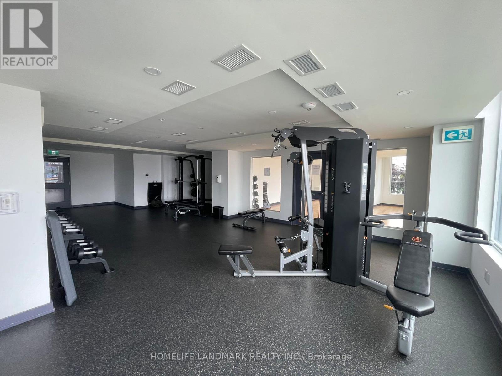 601 3237 Bayview Avenue