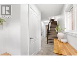 Bedroom 2 - 93 Markham Trail, Clarington, ON L1C0S4 Photo 5