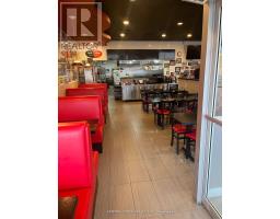 4 Banff Road, Uxbridge, ON L9P1S9 Photo 2