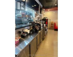 4 Banff Road, Uxbridge, ON L9P1S9 Photo 3