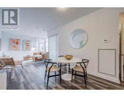 701 210 Simcoe Street, Image 2