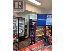 174 Main Street, Cambridge, ON N1R1W6 Photo 5