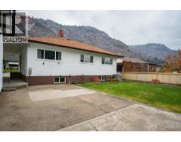Bedroom - 3410 Aster Drive, Trail, BC V1R2X3 Photo 5