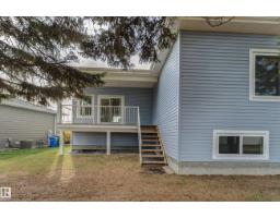 Primary Bedroom - 11 6519 46 St, Wetaskiwin, AB T9A1Y5 Photo 4