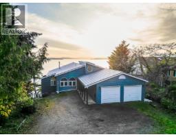 37189 Schooner Way, Pender Island, BC V0N2M2 Photo 3