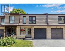 17 1051 Sandhurst Circle, Image 3