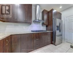 Kitchen - 21 Vanni Avenue, Markham, ON L3S0G3 Photo 3