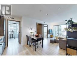 1006 17 Bathurst Street Nw, Image 2