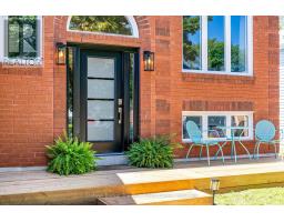 Bedroom - 14 Langevin Drive, Wasaga Beach, ON L9Z1C6 Photo 3