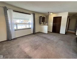 Kitchen - 9611 104 St, Morinville, AB T8R1C9 Photo 2