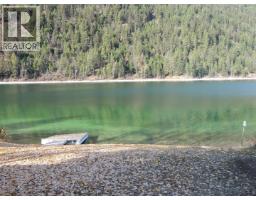 2986 Gophertail Road, Princeton, BC V0X1W0 Photo 3