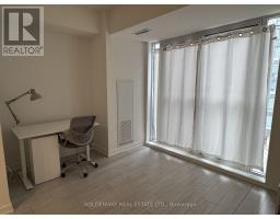 405 55 Duke Street W, Kitchener, ON N2H0C9 Photo 5