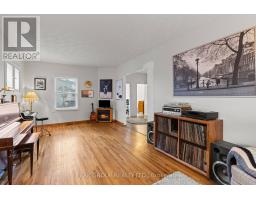 Bedroom - 4732 Ryerson Crescent, Niagara Falls, ON L2E1E5 Photo 5