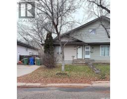 Living room - 42 Hunt Crescent, Regina, SK S4N5K8 Photo 2